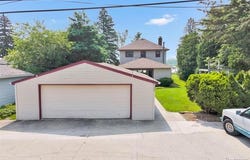 429 Edgewater, Algonac, MI 48001