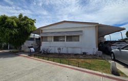 120 S Colombo Ln, Tustin, CA 92780