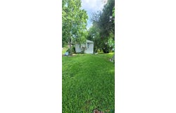 706 W Cleveland Avenue, Seadrift, TX 77983