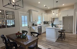 1795 Parkside, Tupelo, MS 38804