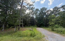 6277 Stones Throw Dr, Silsbee, TX 77656