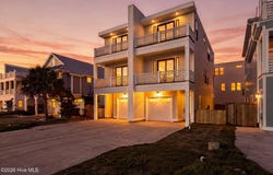 502 N Carolina Avenue, Carolina Beach, NC 28428