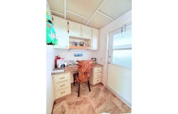 15 CASTLE DR, NOKOMIS, FL 34275