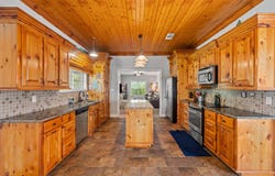 19 Hall Dr, Moselle, MS 39459