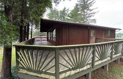 992 E Maple Avenue, Newark, NY 14513