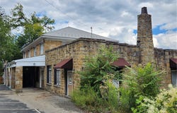 1129 State Route 30, Ligonier Twp, PA 15655