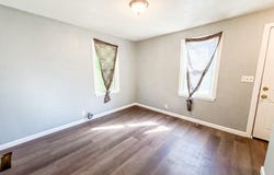 747 Simmons Ave SE, Huron, SD 57350