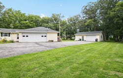 2445 N 5000 W Road, Kankakee, IL 60901