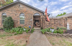 2702 Tracey Street, Denison, TX 75020