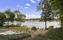 56040 River Heights, Elkhart, IN 46516