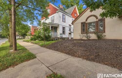 112 Eastern Avenue SE, Grand Rapids, MI 49503
