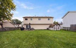 3125 Winchester Court, Aurora, IL 60504
