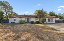 200 Seminole Rd, Leander, TX 78641