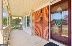 102 CAMBRIDGE DRIVE, CINNAMINSON, NJ 08077