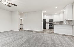 8401 Old Stage Road, Central Point, OR 97502