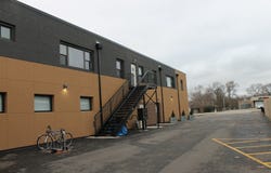 715 E State Street, Geneva, IL 60134