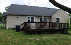 4022 Devon Drive SE, Warren, OH 44484