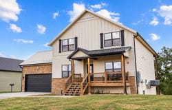 534 Meltons Peninsula Road, Cape Fair, MO 65624