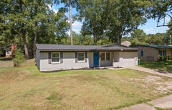 3915 Sabine, Texarkana, TX 75503