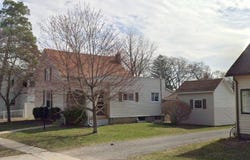 210 N Lawn Ave, Bluffton, OH 45817