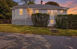 66 Plainfield Ave, Shrewsbury, MA 01545