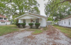 2650 E 8th Street, Joplin, MO 64801