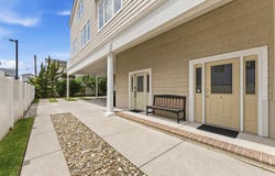 4 N Monroe Ave, Margate, NJ 08402