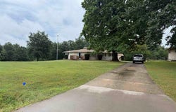 1316 Rock Valley Road, Centerville, IA 52544