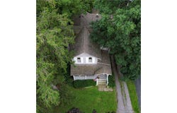 88 E Main Street, Le Roy, NY 14482
