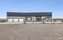 2527 E 1700 N, Rogerson, ID 83302
