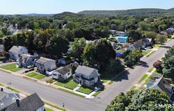 218 Circular Avenue, Hamden, CT 06514