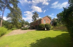 123 Hillcrest Road, West Point, GA 31833