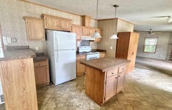30 Oak Street, Oakland, ME 04963