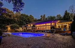17477 IRIS Circle, Clinton Twp, MI 48036