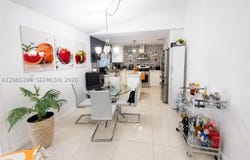 19631 NW 57th Pl, Hialeah, FL 33015