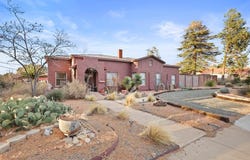 701 E Sul Ross, Alpine, TX 79830