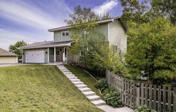 2524 Providence Rd, Duluth, MN 55811