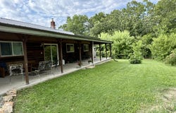 2463 State Highway Dd, Ava, MO 65608