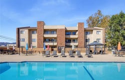 460 Oak Street, Glendale, CA 91204