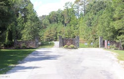 815 Strike King Drive, Jackson, TN 38301