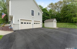 29 Carey Lane, Norwich, CT 06360