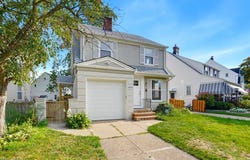 14702 Caldwell Avenue, Cleveland, OH 44111