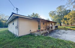4847 Old Hoboken Road, Blackshear, GA 31516