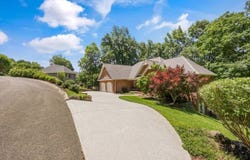 103 Winchester Circle, Oak Ridge, TN 37830