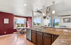 1932 Miller Rd, Adrian, OR 97901