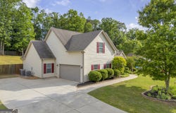141 Cypress Drive, Jefferson, GA 30549
