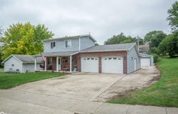 109 E Grove Street, Algona, IA 50511