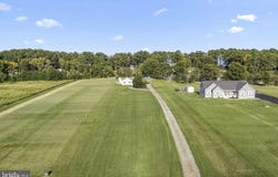 569 SAFE HARBOR LNDG, HAGUE, VA 22469