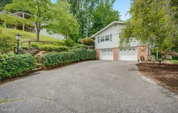 638 Fox Meadow Lane, Bristol, VA 24201