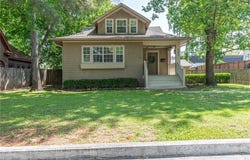 807 S 26th ST, Fort Smith, AR 72901
